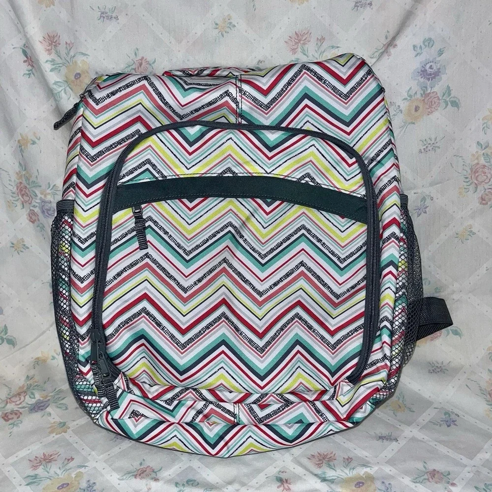 THIRTY-ONE PARTY PUNCH CHEVRON SLING BAG CAMERA / DIAPER BAG / BACKPACK 18x13x6